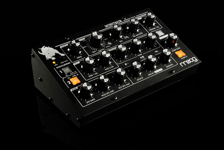 moog minitaur, moog minitaur скачать, синтезатор Moog