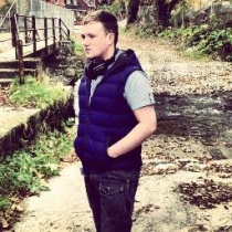 dj - E Massive