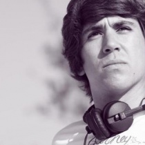 dj - DJ Jonny V.
