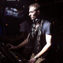 dj - Tom William