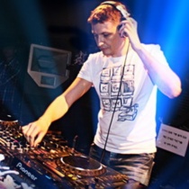 dj - Yuri Kane