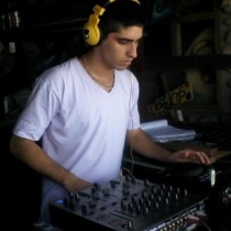 dj - Tomas Acosta