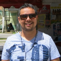 dj - Henry Escobar