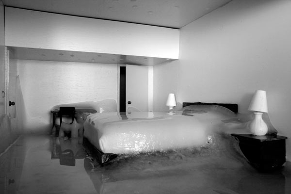 bernd-oppl-hotel-room-2012.jpg